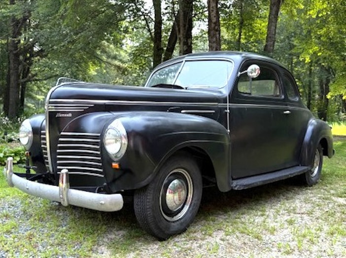 1940 Plymouth P10 Deluxe