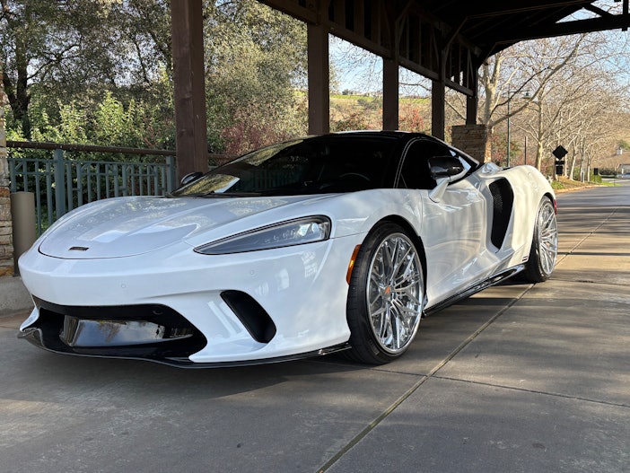 2020 McLaren GT