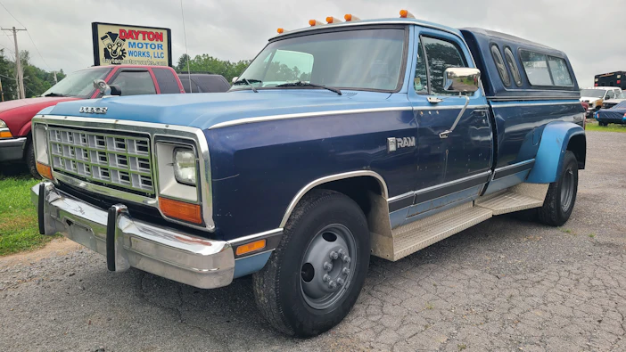 1985 Dodge D350
