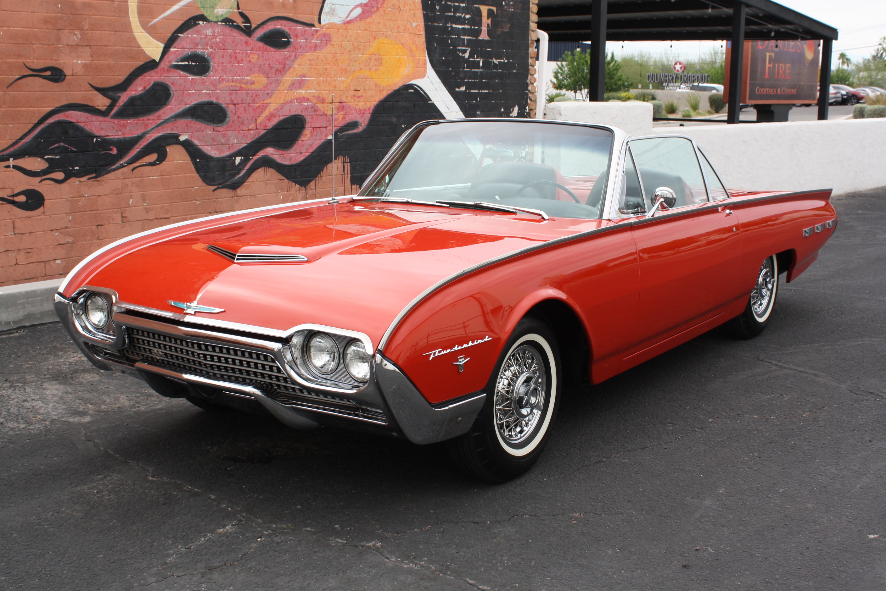 1962 Ford Thunderbird