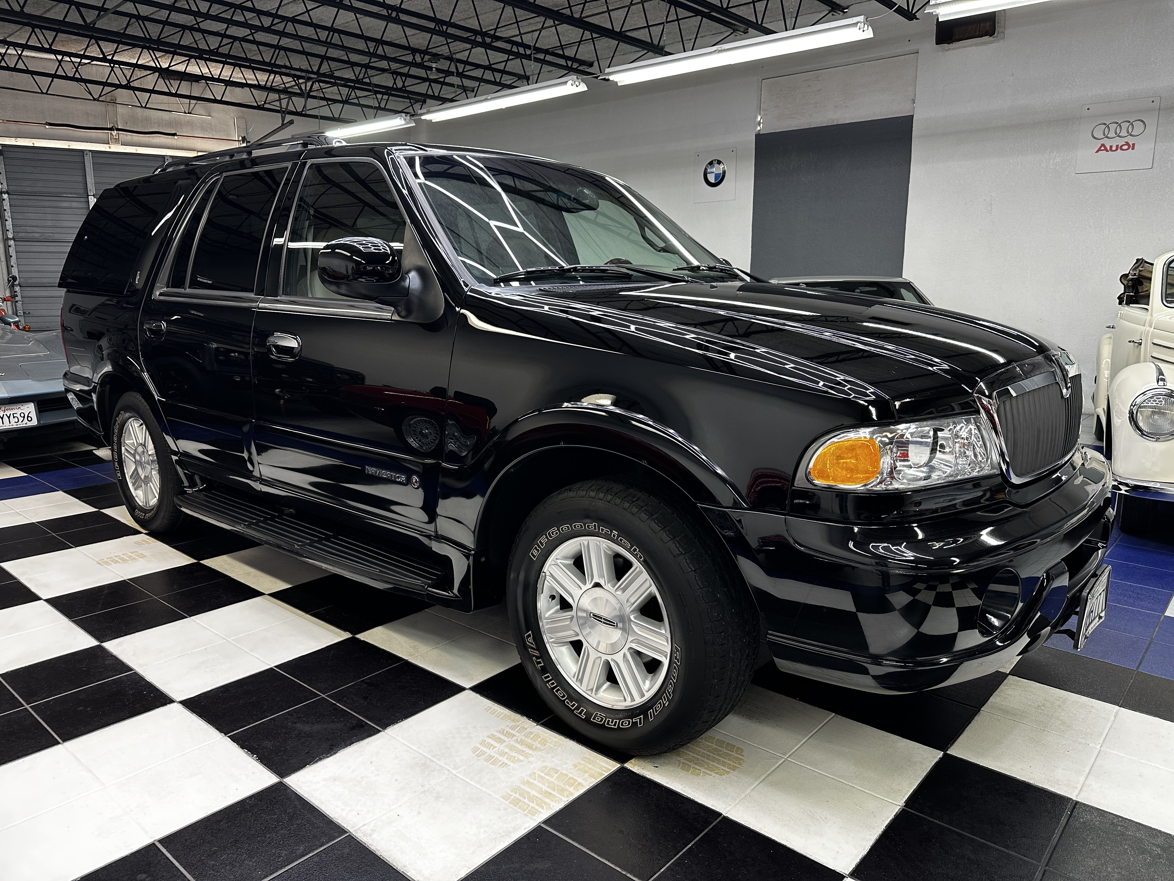 2002 Lincoln Navigator