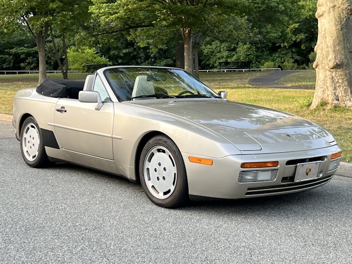 1990 Porsche 944