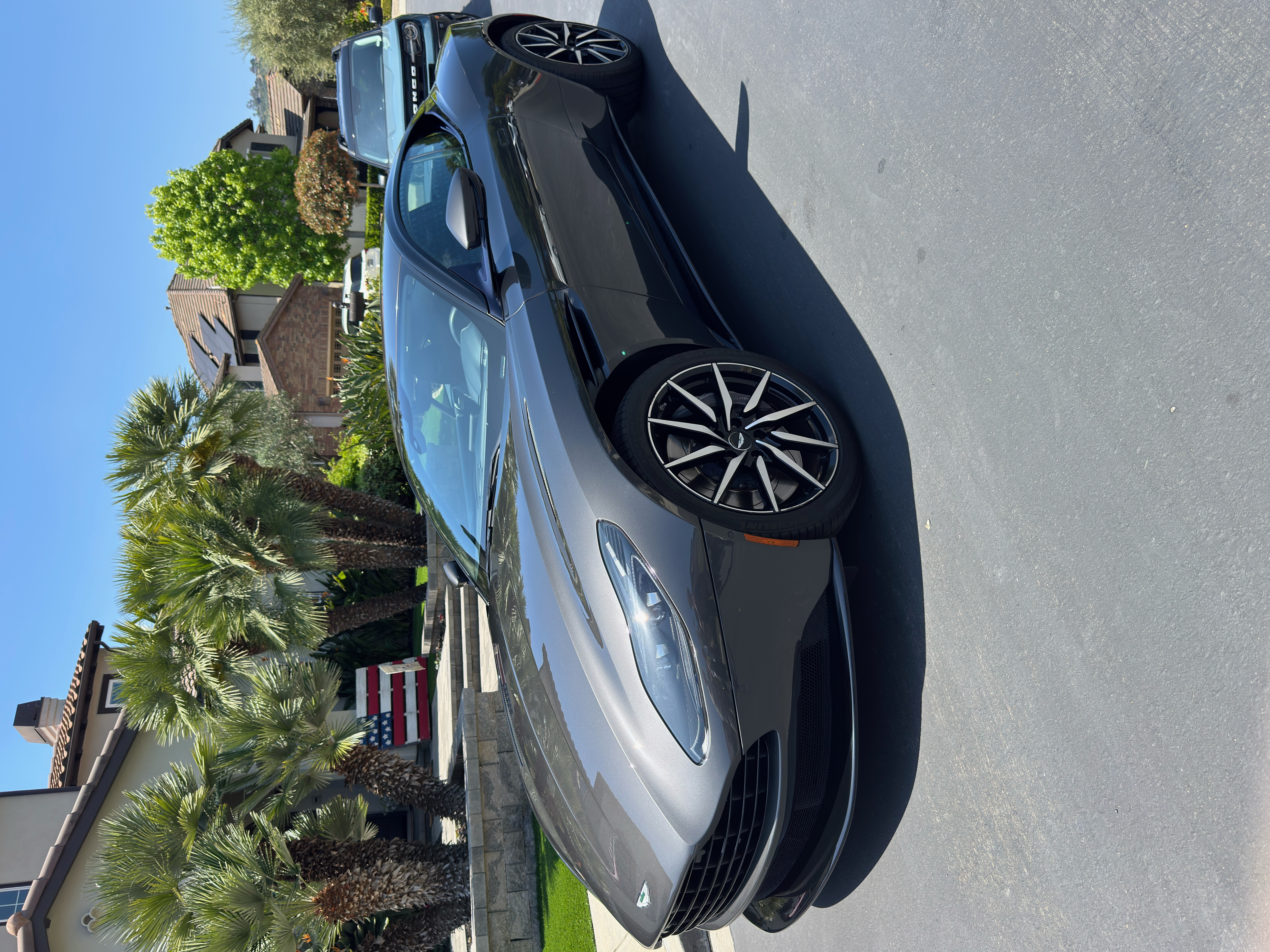 2019 Aston Martin DB11