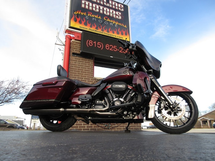 2019 Harley-Davidson FLHXSE