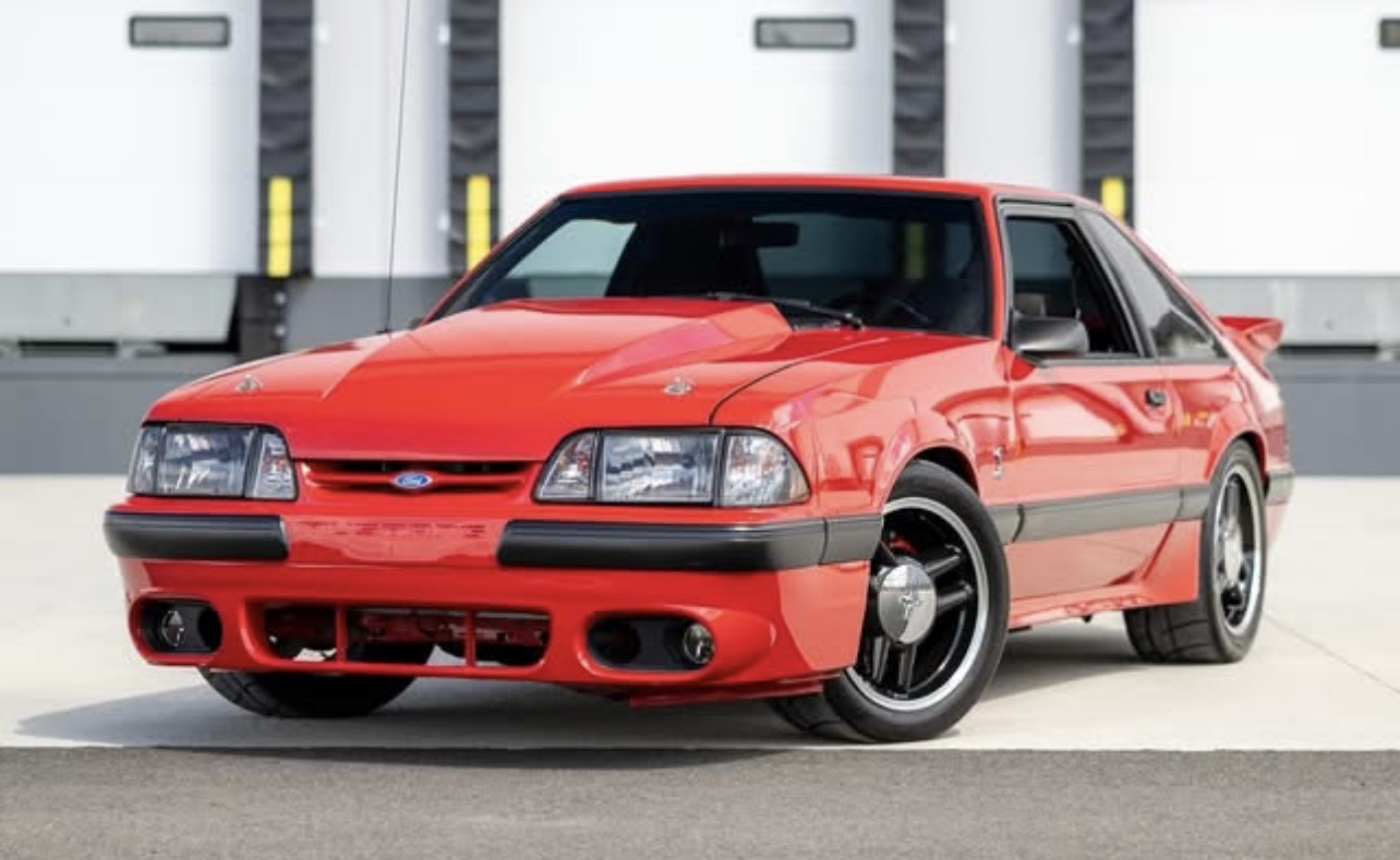1990 Ford Mustang
