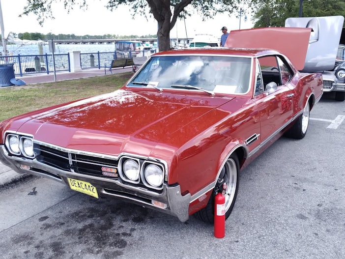 1966 Oldsmobile 4-4-2