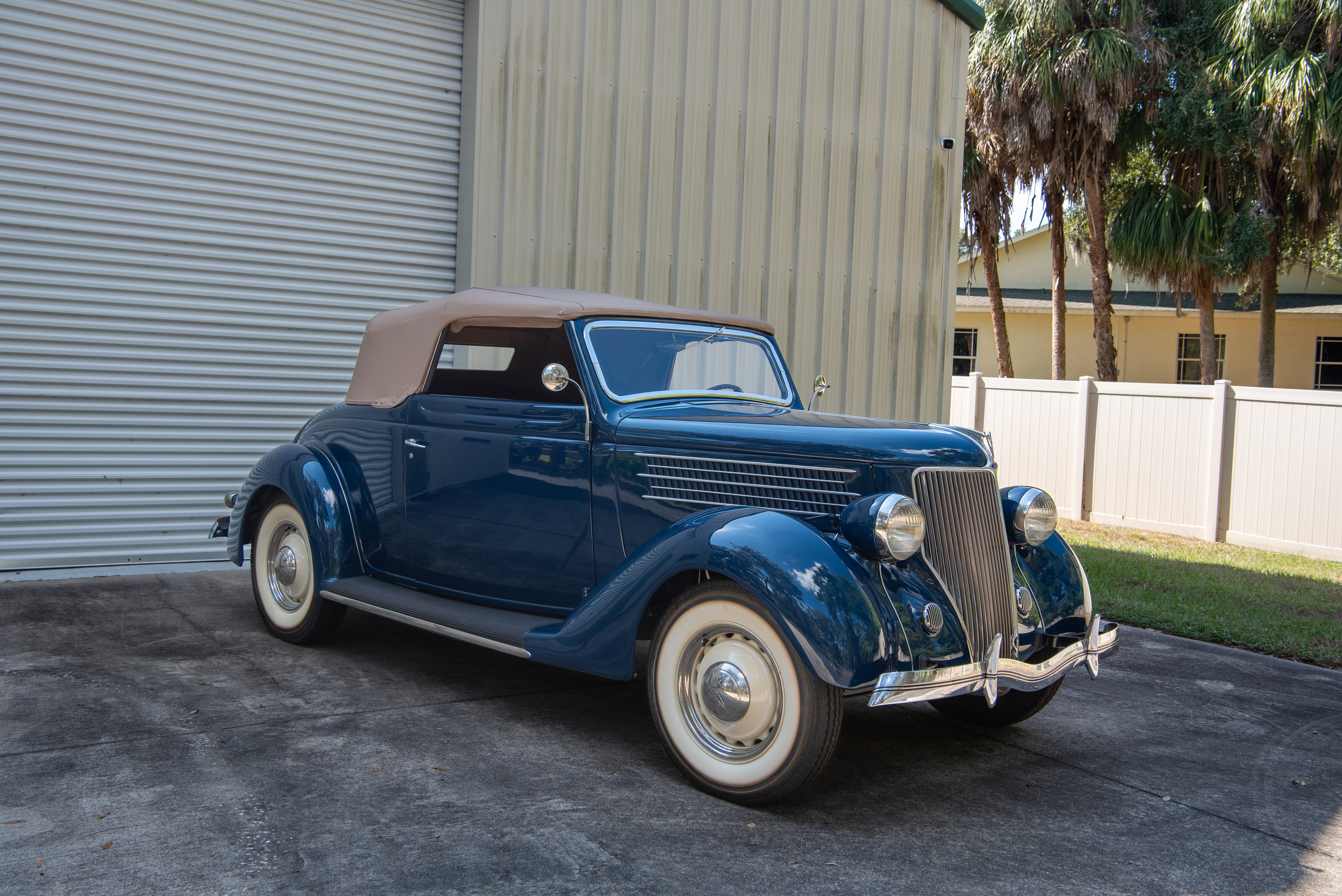 1936 Ford Cabriolet