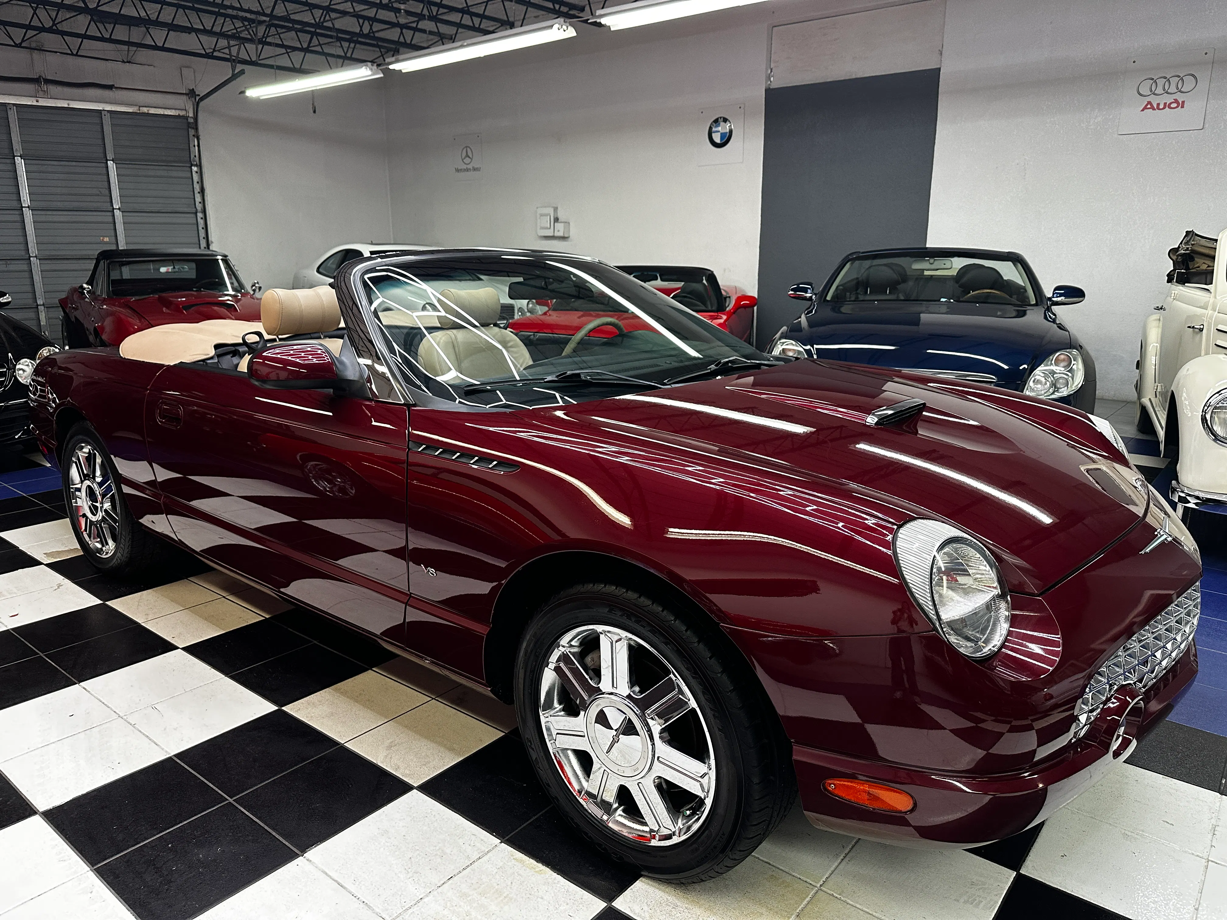 2004 Ford Thunderbird