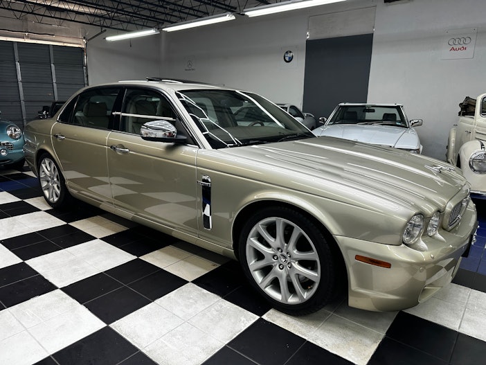 2008 Jaguar XJ