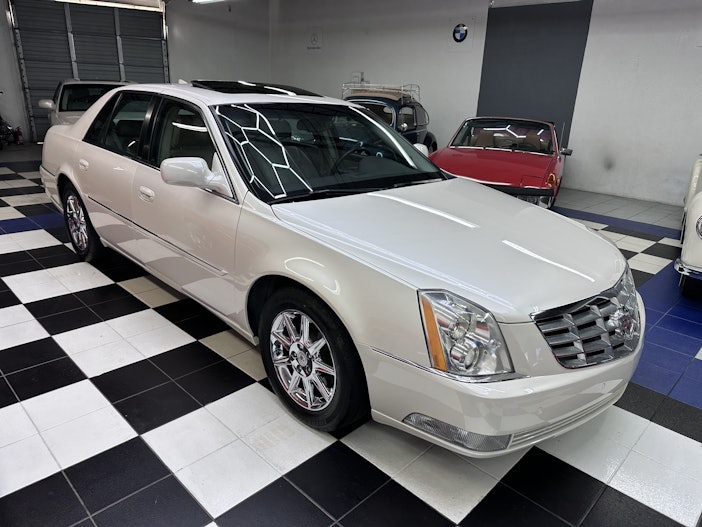 2011 Cadillac DTS