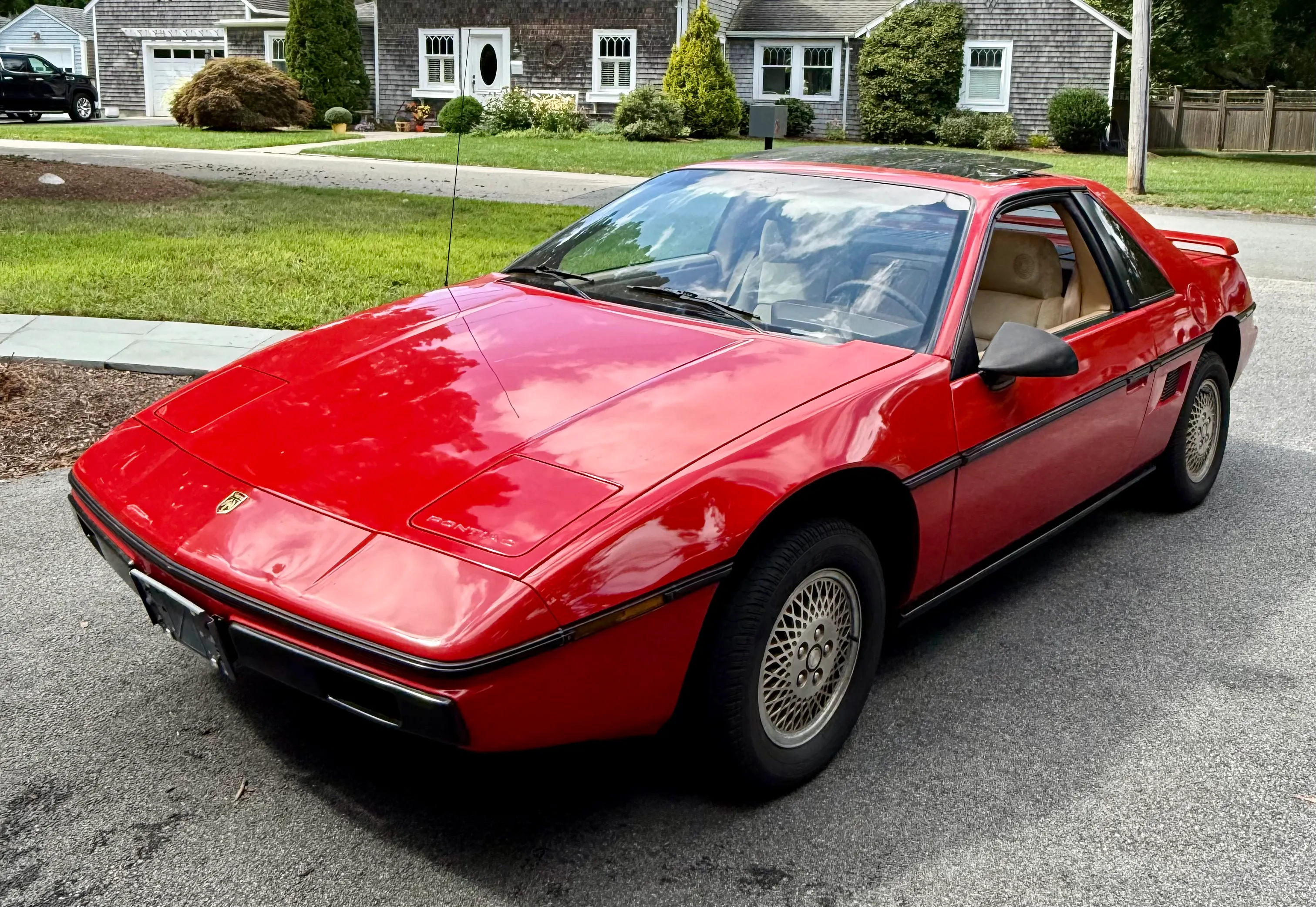 1984 Pontiac Fiero