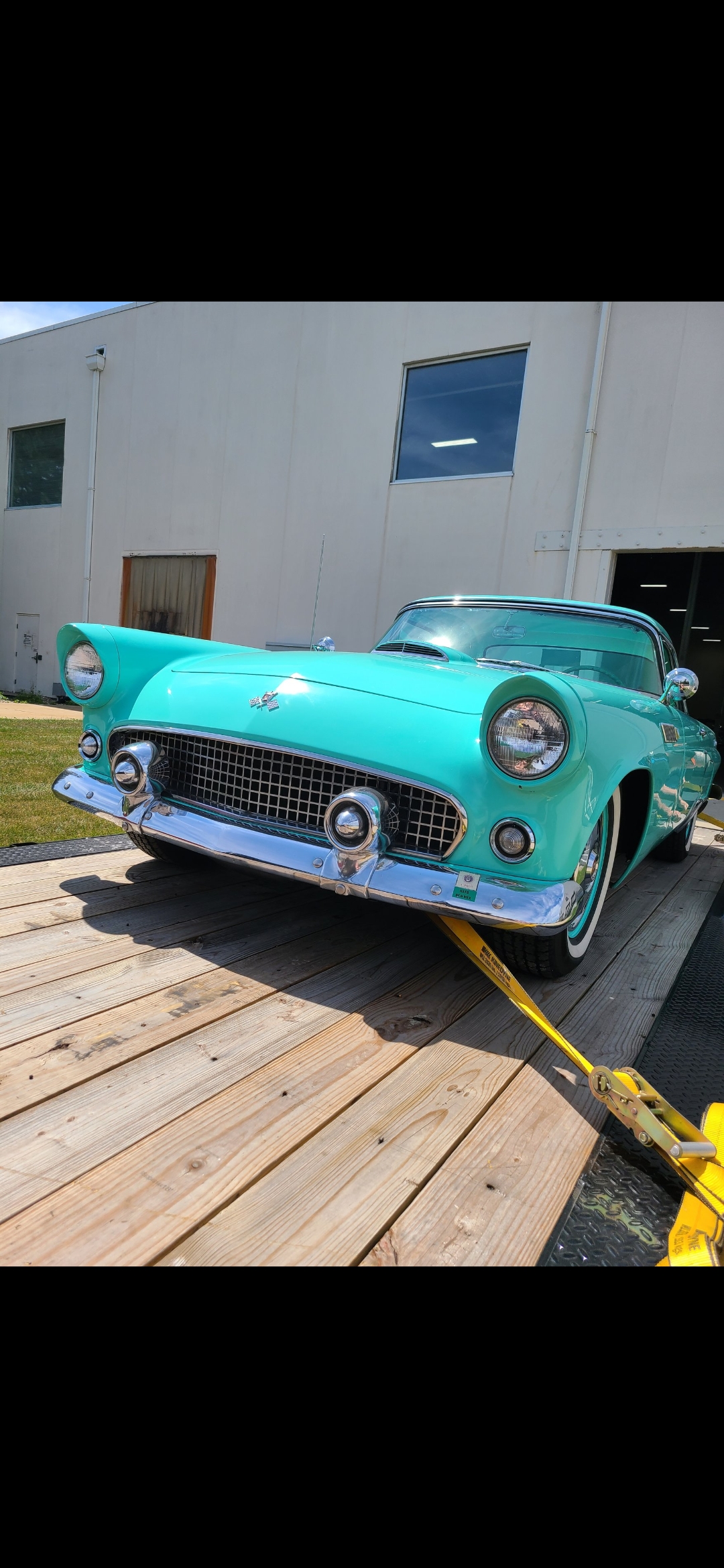 1955 Ford Thunderbird