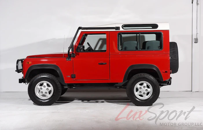 1997 Land Rover Defender 90 (Truck)