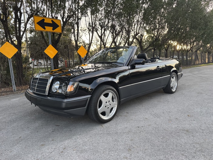 1993 Mercedes-Benz 300CE