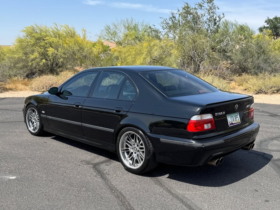 2001 BMW M5