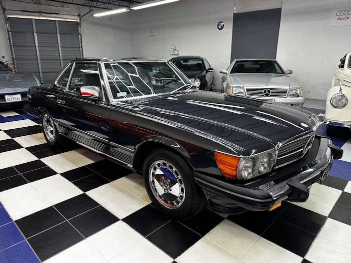 1986 Mercedes-Benz 560SL