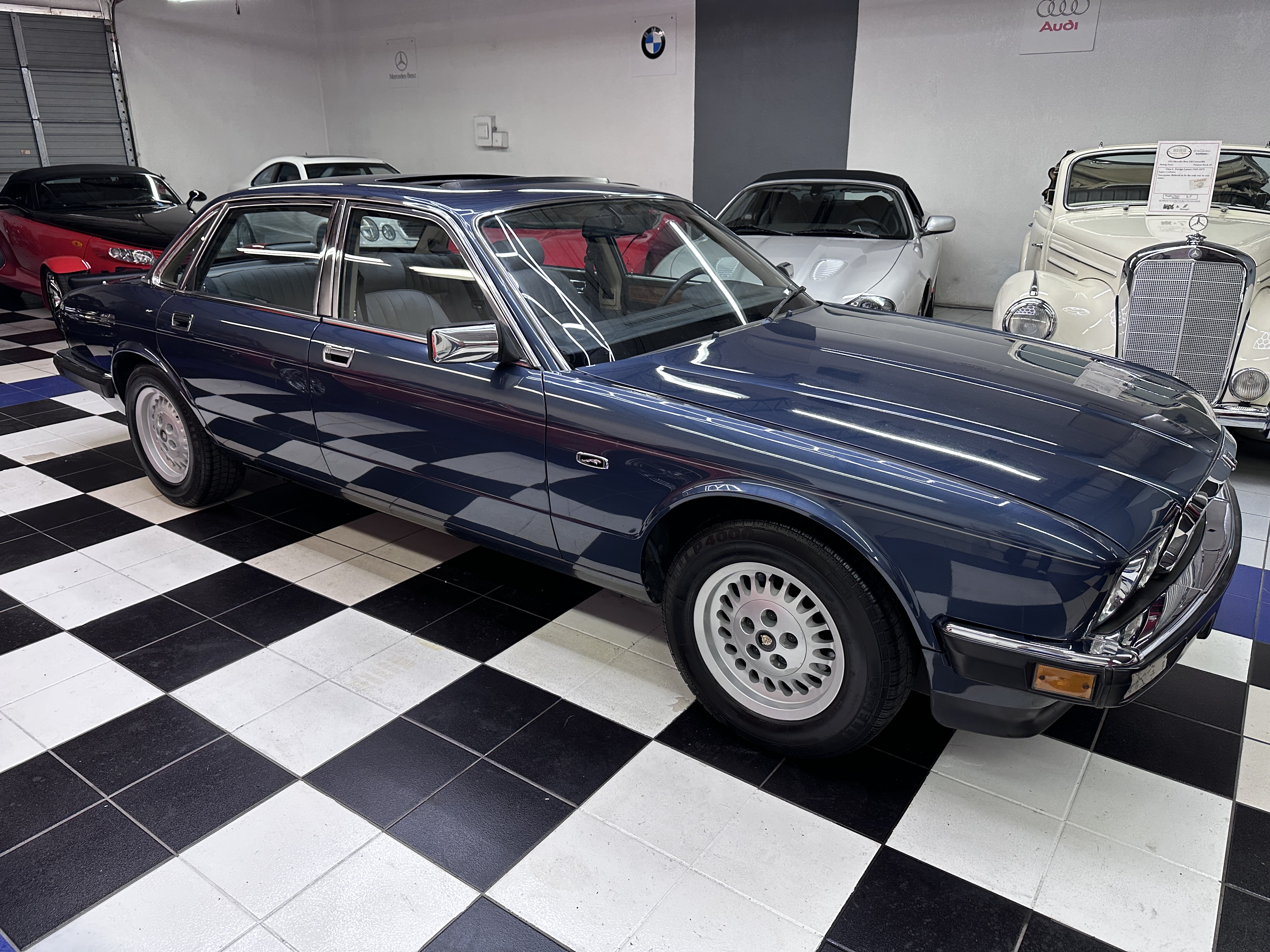 1988 Jaguar XJ6