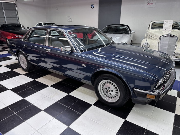 1988 Jaguar XJ6